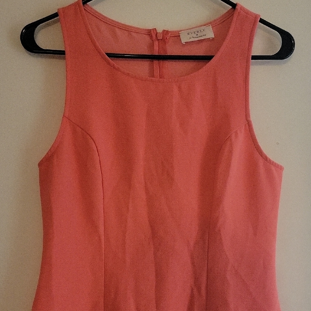 Everly Women's Salmon/Orange Scalloped Hem Dress